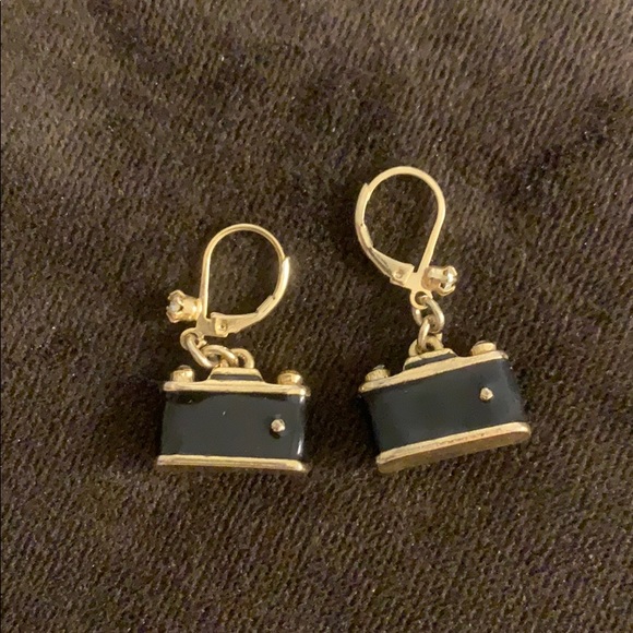 earrings - Picture 2 of 3